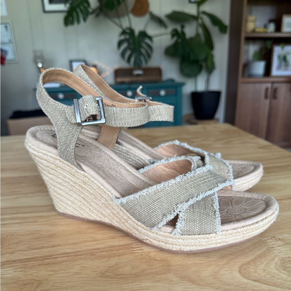 b.o.c. Beige Fabric Espadrille Wedge Comfort Bohemian Sandals